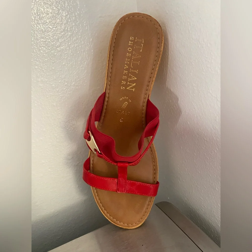 ITALIAN SHOEMAKER ...Elegant Red Wedge Sandals